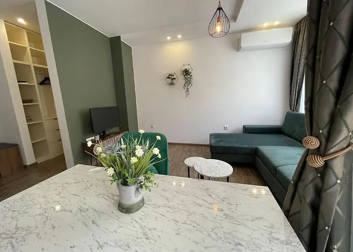 зелено студио Apartment