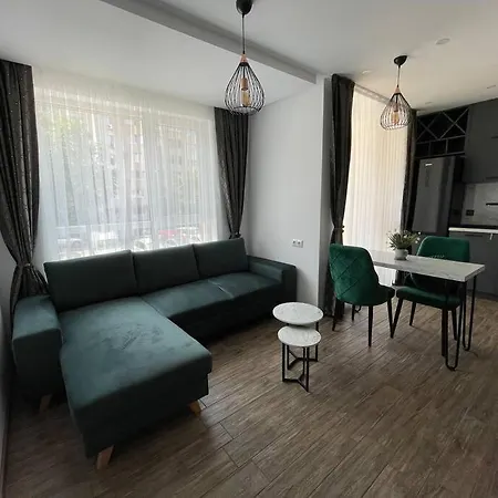 зелено студио Apartment Burgas City